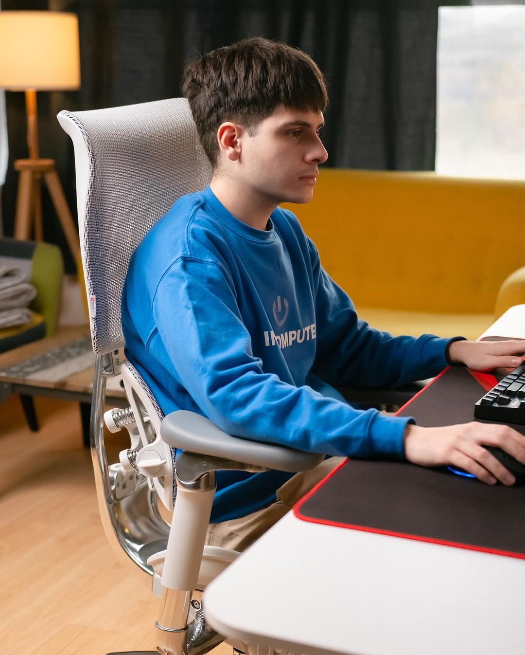 Sihoo Doro S300 Gravity-Defying Ergonomic Chair for Premium Comfort - Image 6